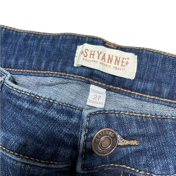 SHYANNE Flare Jeans Dark Wash Size 27 x 34 - Picture 7 of 7